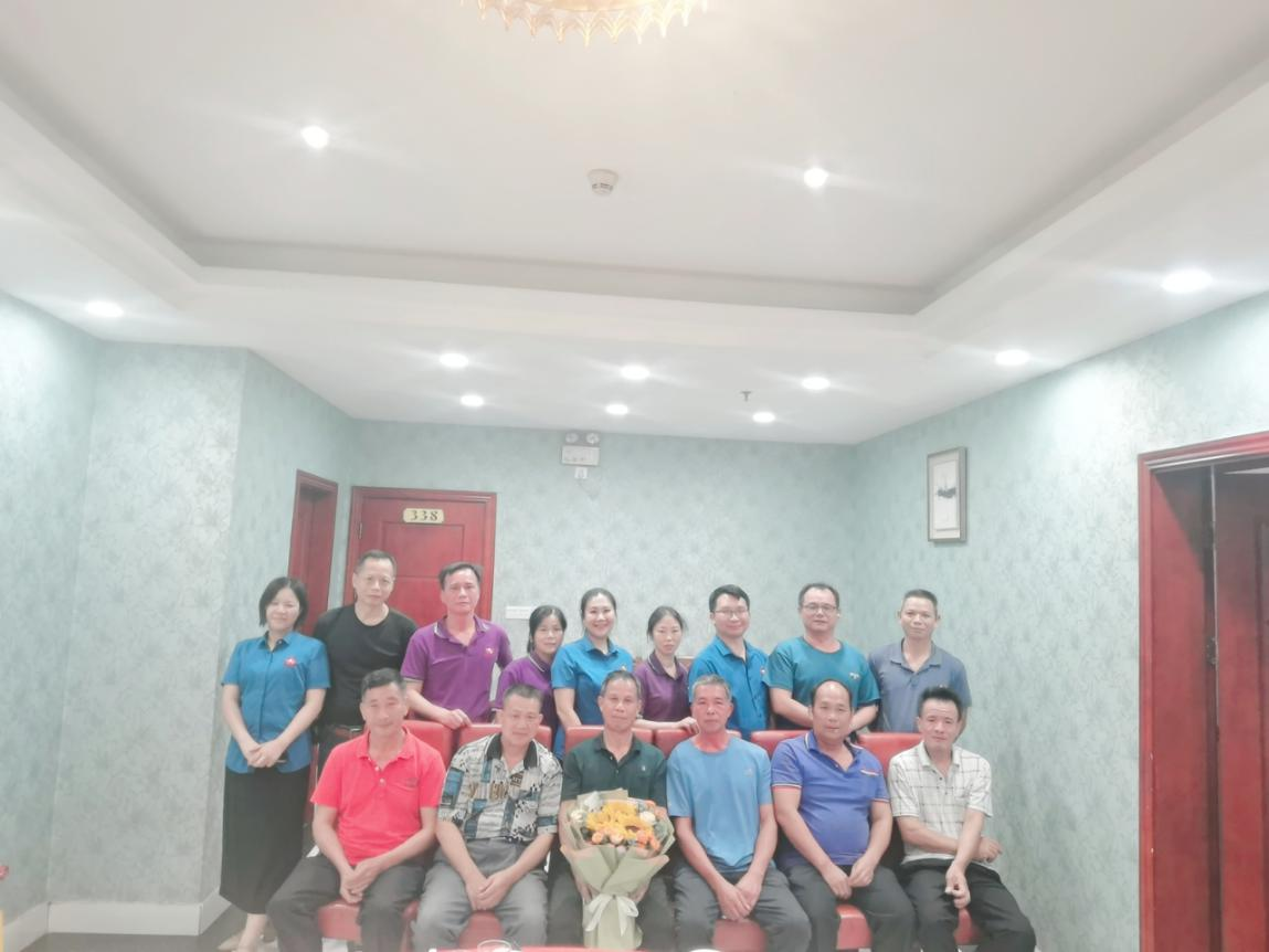職工退休歡送會(huì)